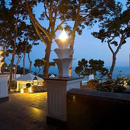 فندق Casa Morgano كابري
